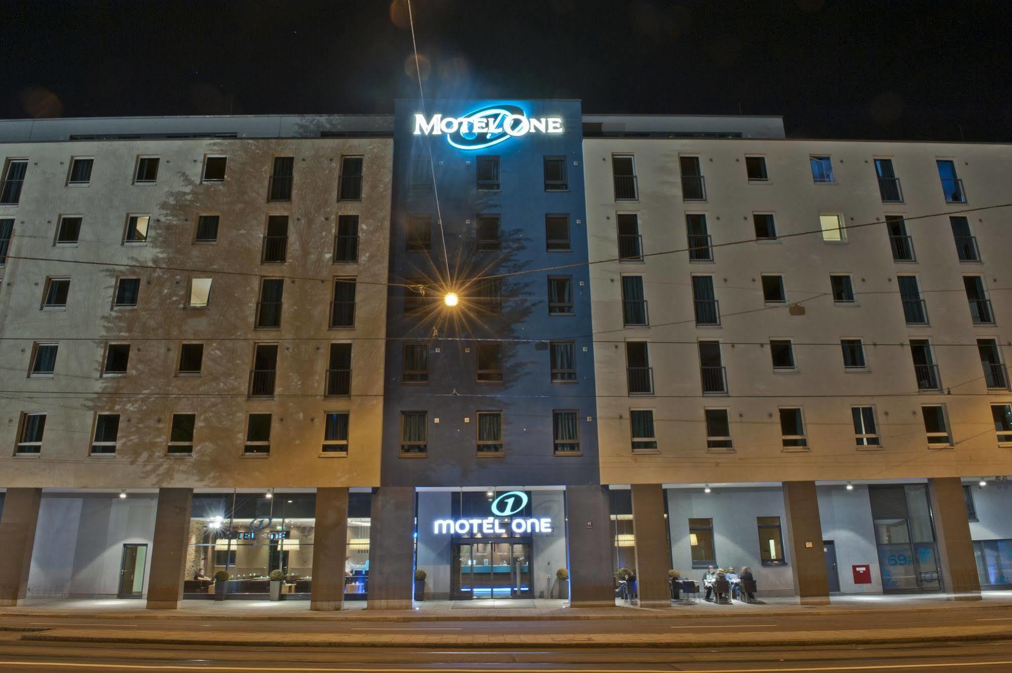 One Muenchen-east Side Hotel